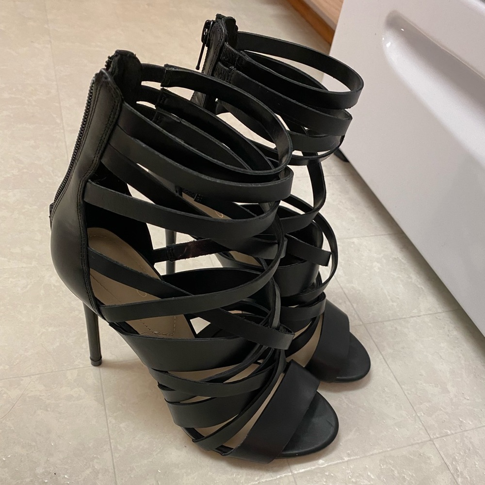 Aldo black strappy heels